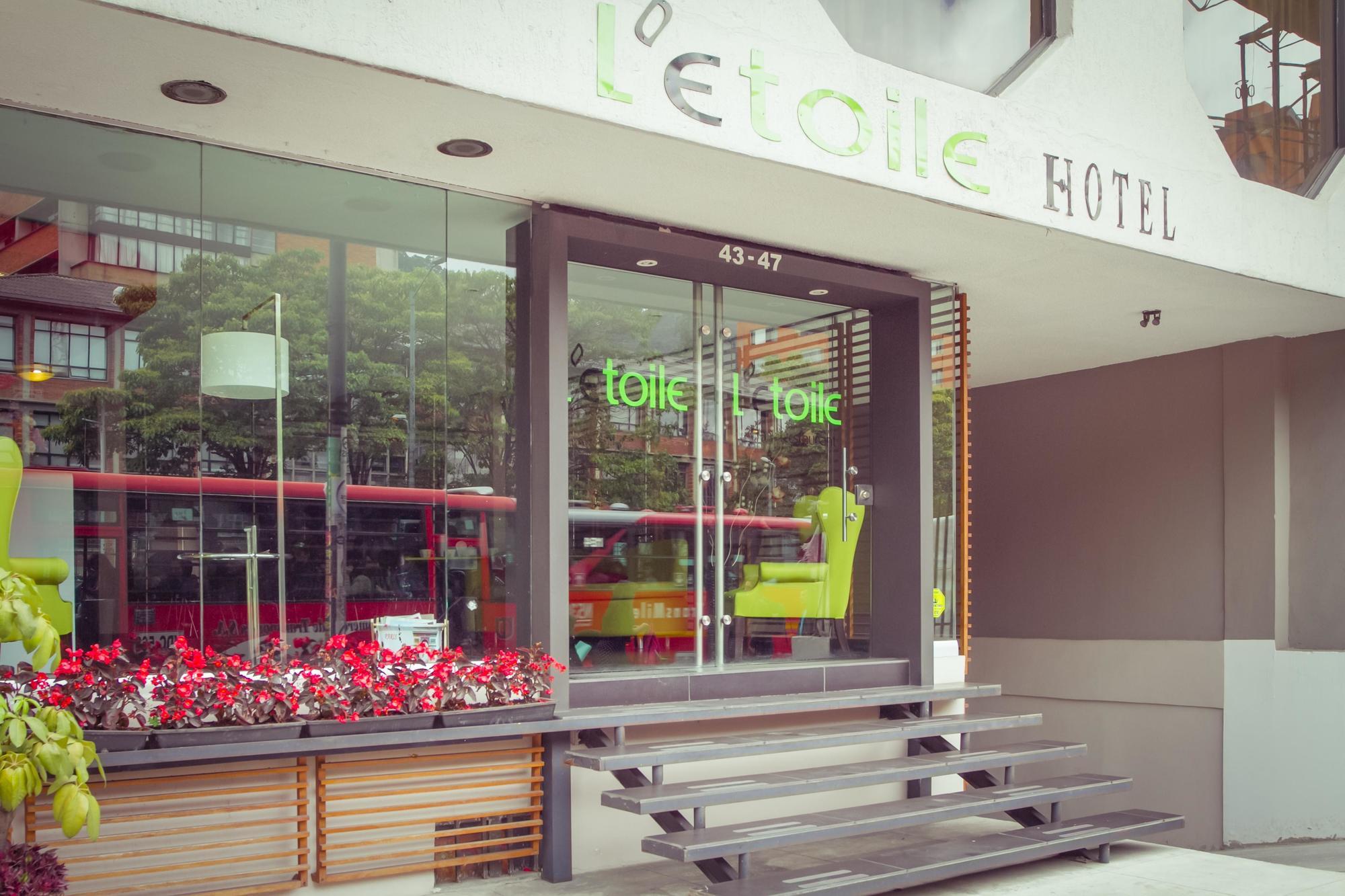 Hotel L'Etoile Javeriana ボゴタ エクステリア 写真