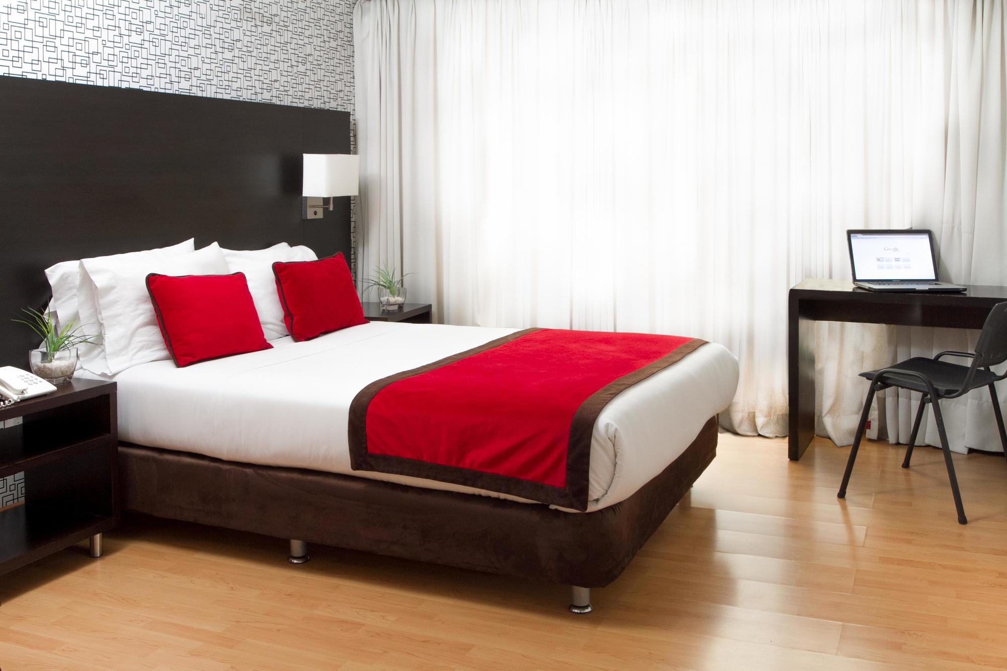 Hotel L'Etoile Javeriana ボゴタ エクステリア 写真