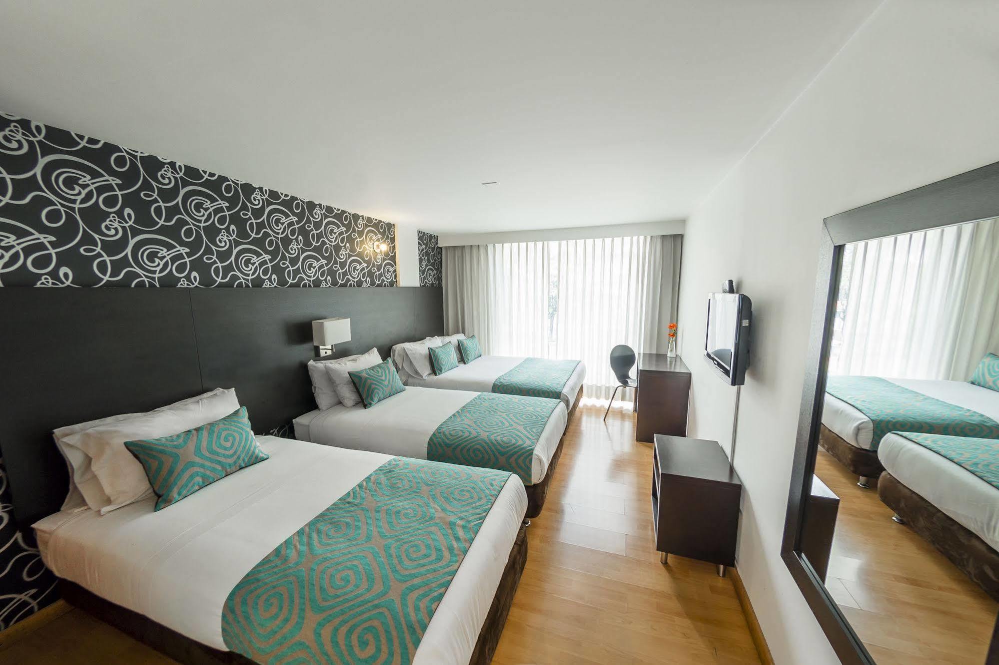 Hotel L'Etoile Javeriana ボゴタ エクステリア 写真