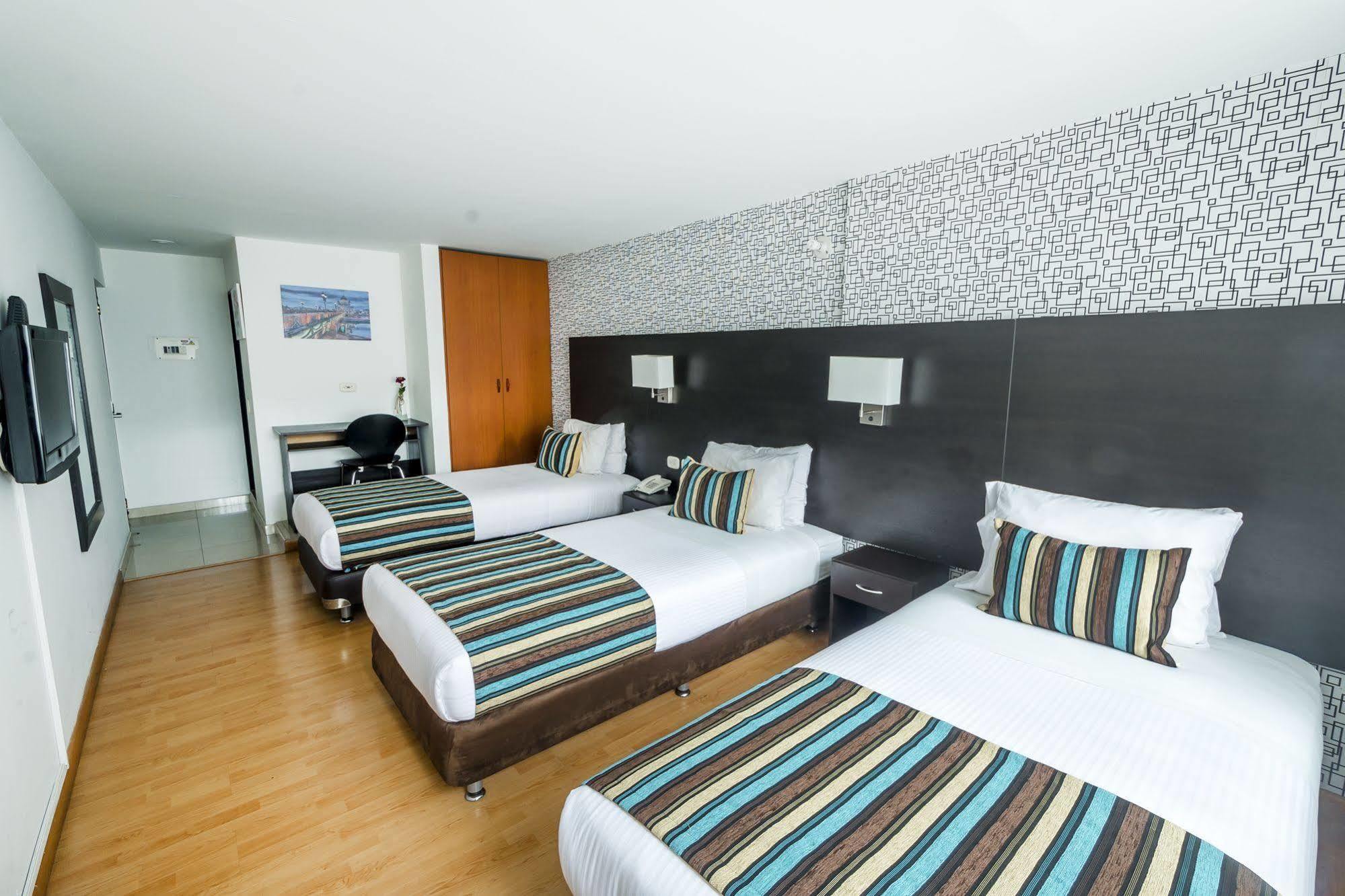 Hotel L'Etoile Javeriana ボゴタ エクステリア 写真
